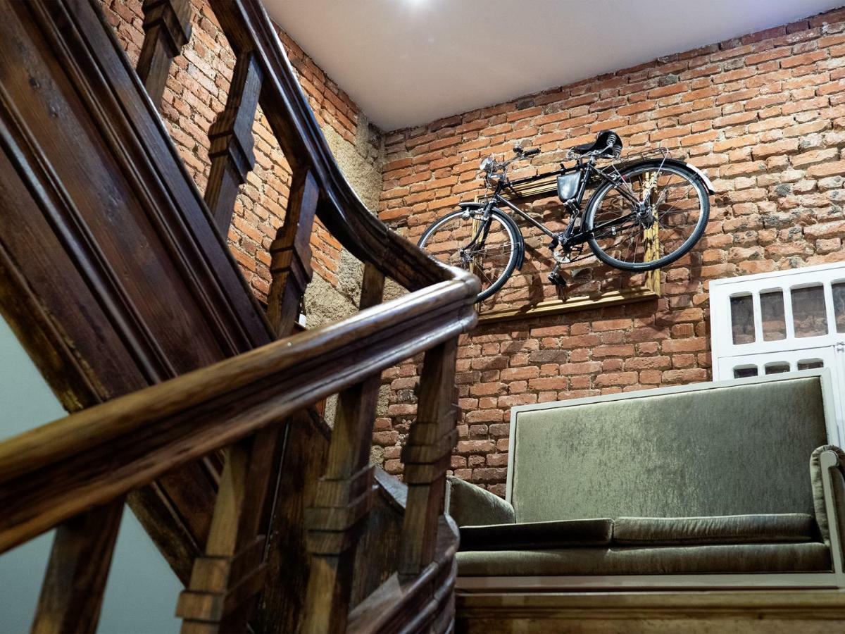 Apa M - Loft Guesthouse Jardim Das Maes Charming Viseu Luaran gambar